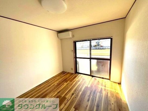 ソリッドリファイン玉川上水の物件内観写真